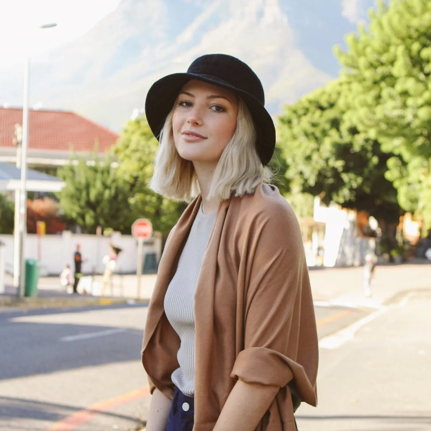 360Five Kelly Yarn Bucket Hat