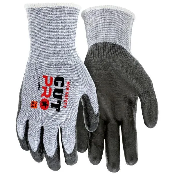 92753PUM MCR Safety CutPro Cut Resistant Gloves, Hypermax, Medium, Black