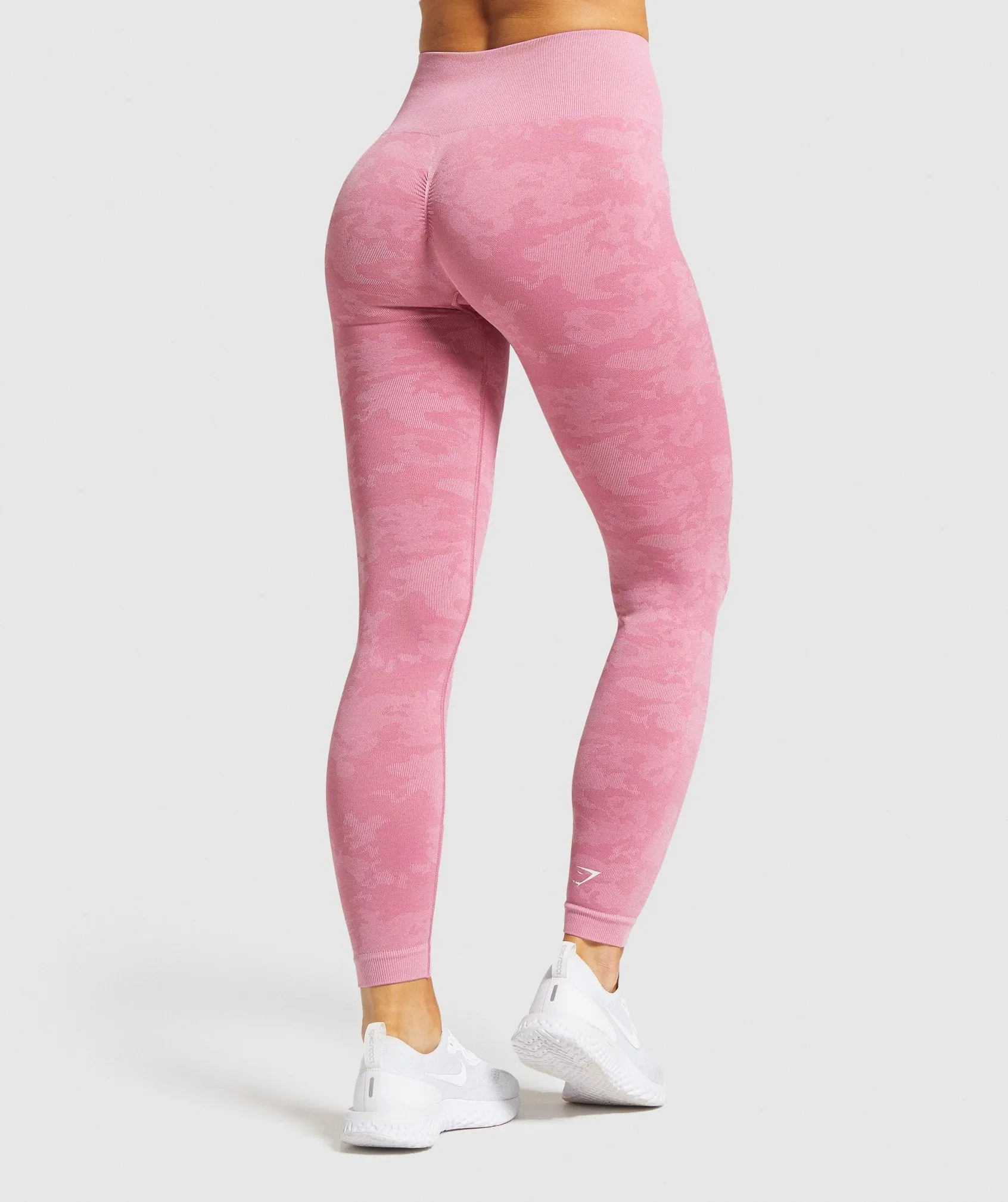 Gymshark Camo Seamless Leggings - Pink
