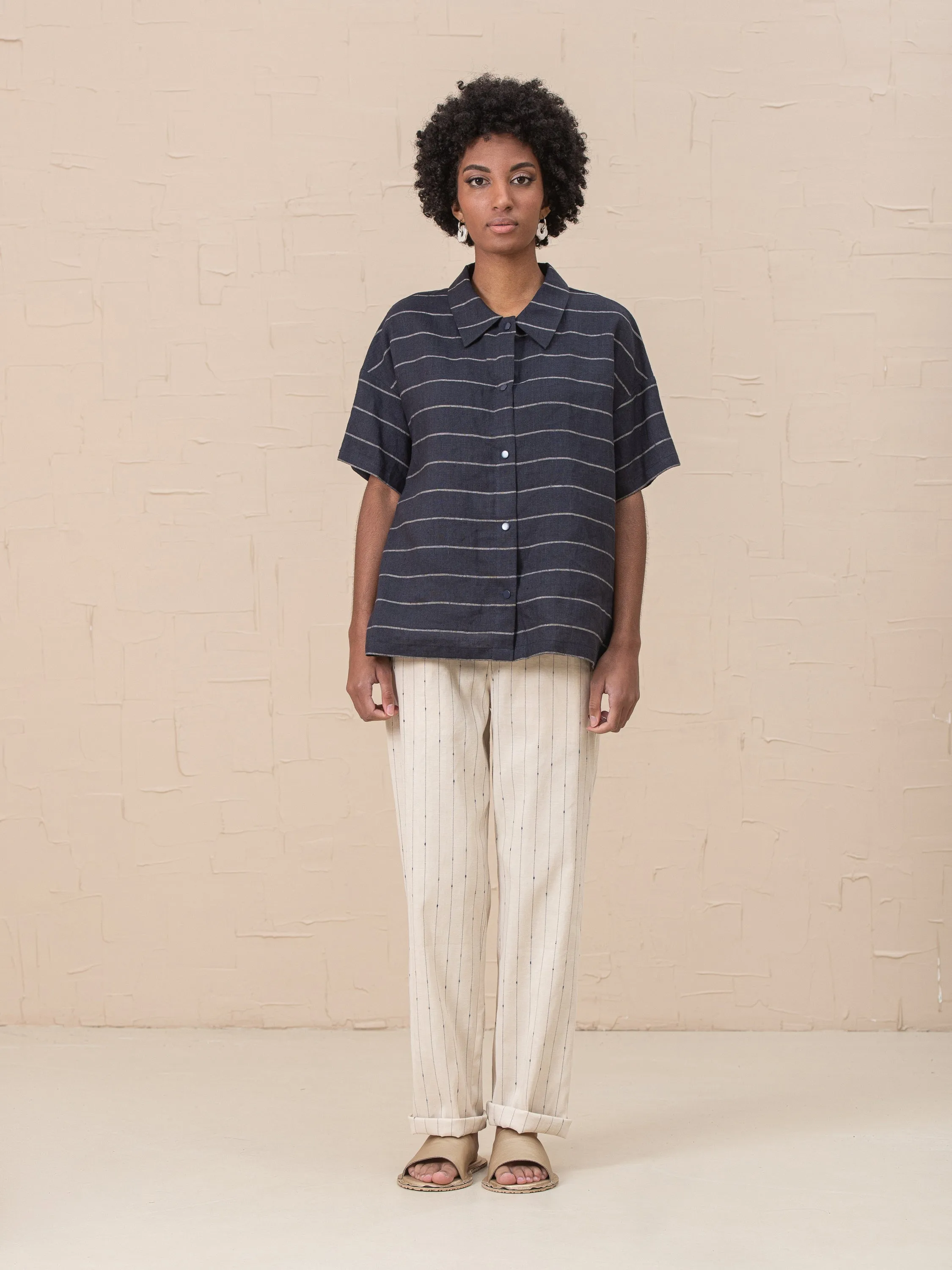 Short Sleeve Olivia Shirt in Striped Linen